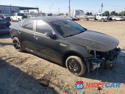 Czwarte zdjęcie samochodu z boku: 2020 KIA OPTIMA LX VIN:5XXGT4L31LG403829 - miniatura