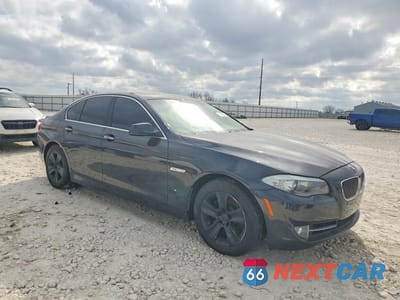 Czwarte zdjęcie samochodu z boku: 2012 BMW 528 I VIN:WBAXG5C50CDX01792 - miniatura