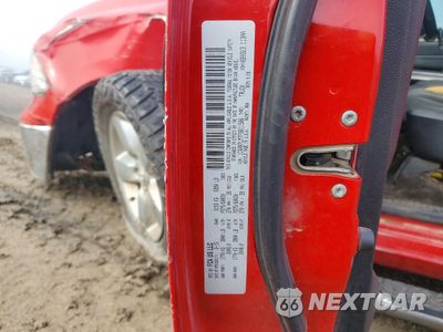 Zdjęcie 12 z 13 samochodu: 2015 RAM 1500 SLT VIN:1C6RR7LM7FS611586 - miniatura