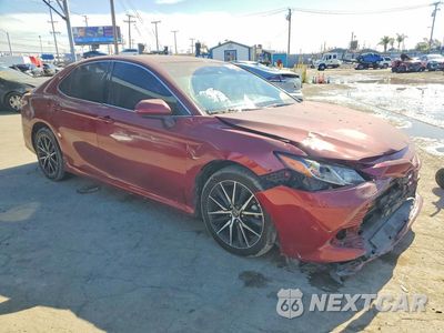 Czwarte zdjęcie samochodu z boku: 2019 TOYOTA CAMRY L VIN:4T1B11HK4KU755788 - miniatura