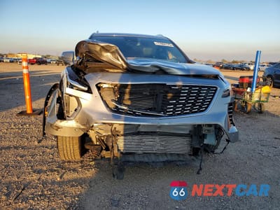 Piąte zdjęcie samochodu w środku: 2023 CADILLAC XT4 PREMIUM LUXURY VIN:1GYFZDR48PF196798 - miniatura