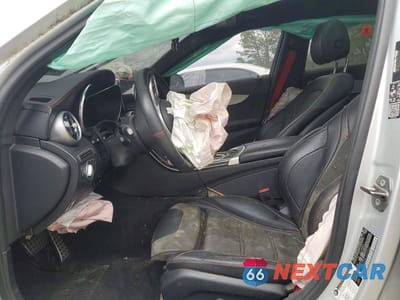 Zdjęcie 7 z 11 samochodu: 2020 MERCEDES-BENZ C 43 AMG VIN:55SWF6EB6LU329926 - miniatura