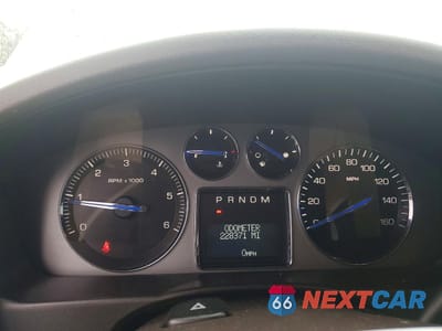 Zdjęcie 9 z 13 samochodu: 2007 CADILLAC ESCALADE ESV VIN:1GYFK66877R294307 - miniatura