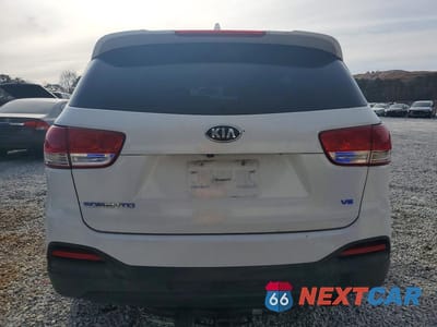 Zdjęcie 6 z 12 samochodu: 2016 KIA SORENTO LX VIN:5XYPGDA50GG006882 - miniatura