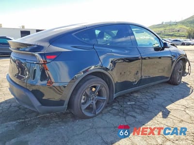 Trzecie zdjęcie samochodu z tyłu: 2026 TESLA MODEL Y VIN:7SAYGDEE1TF347534 - miniatura