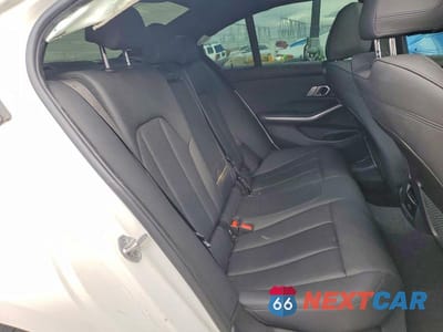 Zdjęcie 10 z 11 samochodu: 2021 BMW 330I VIN:3MW5R1J08M8B84080 - miniatura