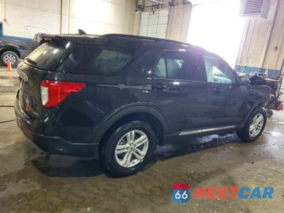 Trzecie zdjęcie samochodu z tyłu: 2024 FORD EXPLORER XLT VIN:1FMSK8DH5RGA17426 - miniatura