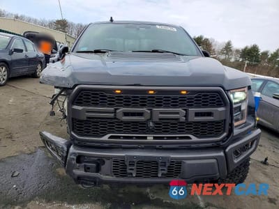 Piąte zdjęcie samochodu w środku: 2020 FORD F150 RAPTOR VIN:1FTFW1RG0LFA31751 - miniatura