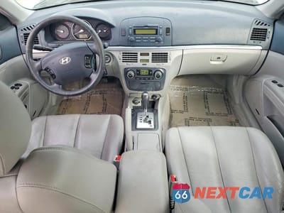 Zdjęcie 8 z 11 samochodu: 2008 HYUNDAI SONATA SE V6 VIN:5NPEU46F68H304090 - miniatura