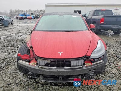 Piąte zdjęcie samochodu w środku: 2023 TESLA MODEL 3 VIN:5YJ3E1EA8PF675130 - miniatura