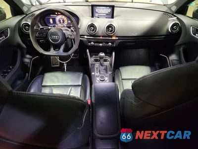 Zdjęcie 8 z 11 samochodu: 2019 AUDI RS3 VIN:WUABWGFF7KA907596 - miniatura