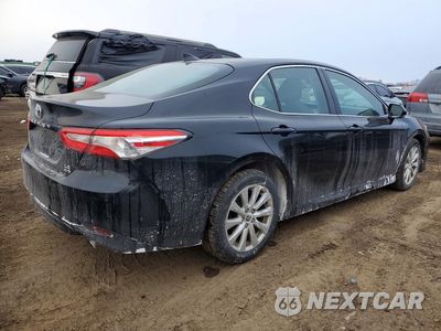 Trzecie zdjęcie samochodu z tyłu: 2020 TOYOTA CAMRY LE VIN:4T1C11BK3LU010092 - miniatura