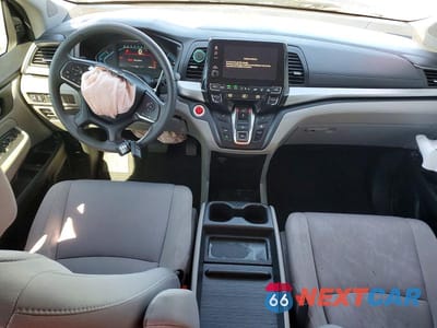 Zdjęcie 8 z 14 samochodu: 2019 HONDA ODYSSEY EX VIN:5FNRL6H57KB135921 - miniatura