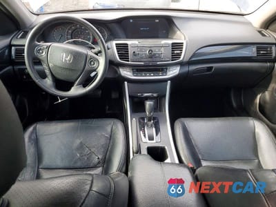 Zdjęcie 8 z 12 samochodu: 2014 HONDA ACCORD SPORT VIN:1HGCR2F56EA176927 - miniatura