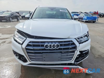 Piąte zdjęcie samochodu w środku: 2018 AUDI Q5 PRESTIGE VIN:WA1CNAFY3J2130470 - miniatura