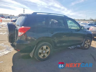 Trzecie zdjęcie samochodu z tyłu: 2007 TOYOTA RAV4 BASE VIN:JTMBD33V076053987 - miniatura