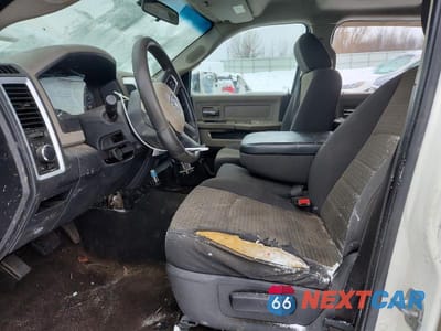 Zdjęcie 7 z 11 samochodu: 2009 DODGE RAM 1500 VIN:1D3HV13PX9S775613 - miniatura