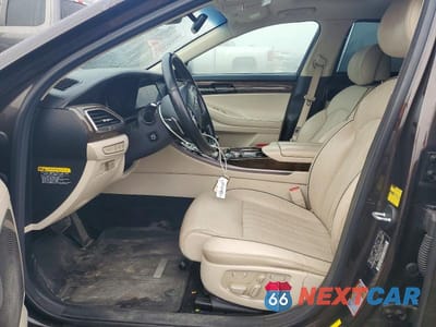 Zdjęcie 7 z 11 samochodu: 2018 GENESIS G90 ULTIMATE VIN:KMHG54JH8JU043230 - miniatura