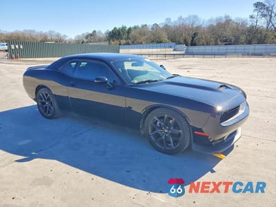 Czwarte zdjęcie samochodu z boku: 2023 DODGE CHALLENGER GT VIN:2C3CDZJG0PH629897 - miniatura