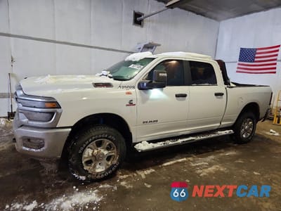 2026 RAM 2500 BIG HORN 3C6UR5DLXTG163674 - główne zdjęcie licytacji z USA - miniatura