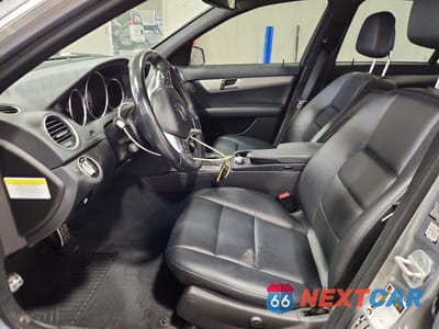 Zdjęcie 7 z 11 samochodu: 2014 MERCEDES-BENZ C 300 4MATIC VIN:WDDGF8AB8EG251638 - miniatura