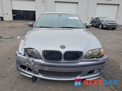 Piąte zdjęcie samochodu w środku: 2005 BMW 330 I VIN:WBAEV534X5KM42280 - miniatura