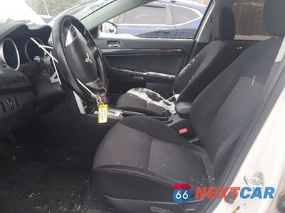 Zdjęcie 7 z 13 samochodu: 2016 MITSUBISHI LANCER GT VIN:JA32U8FW1GU604780 - miniatura