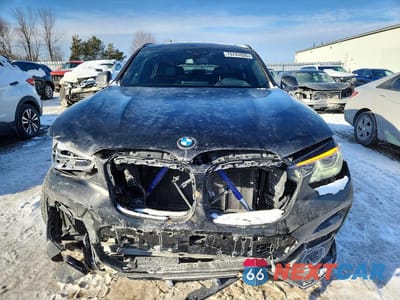 Piąte zdjęcie samochodu w środku: 2021 BMW X4 XDRIVE30I VIN:5UX2V1C08M9D99948 - miniatura