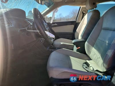 Zdjęcie 7 z 12 samochodu: 2021 VOLKSWAGEN TIGUAN SE VIN:3VV3B7AX2MM146545 - miniatura