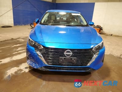 Piąte zdjęcie samochodu w środku: 2025 NISSAN SENTRA SV VIN:3N1AB8CV5SY376791 - miniatura