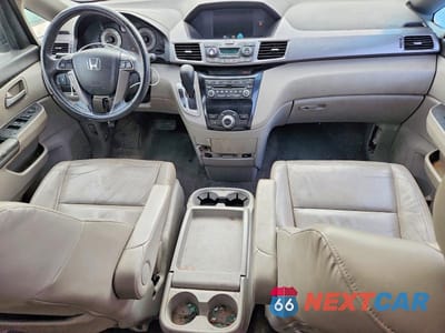 Zdjęcie 8 z 13 samochodu: 2013 HONDA ODYSSEY EXL VIN:5FNRL5H69DB030576 - miniatura