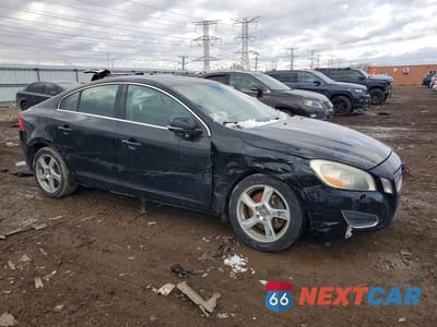 Czwarte zdjęcie samochodu z boku: 2013 VOLVO S60 T5 VIN:YV1612FS1D2189399 - miniatura