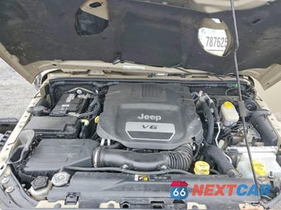 Zdjęcie 11 z 13 samochodu: 2017 JEEP WRANGLER UNLIMITED SAHARA VIN:1C4HJWEG3HL674243 - miniatura