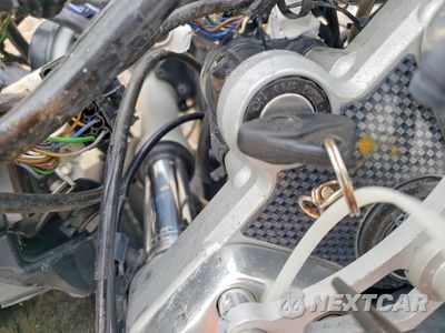 Zdjęcie 8 z 9 samochodu: 2003 BMW R1150 RT VIN:WB10499A43ZE89555 - miniatura