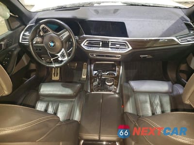Zdjęcie 8 z 13 samochodu: 2019 BMW X5 XDRIVE40I VIN:5UXCR6C54KLL06194 - miniatura