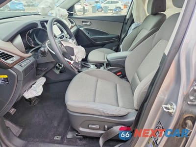 Zdjęcie 7 z 12 samochodu: 2018 HYUNDAI SANTA FE VIN:KM8SMDHF1JU290185 - miniatura