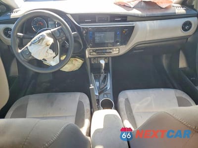 Zdjęcie 8 z 12 samochodu: 2017 TOYOTA COROLLA L VIN:2T1BURHE6HC854011 - miniatura