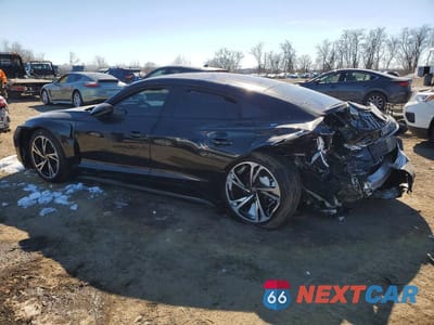 Drugie zdjęcie samochodu z przodu: 2022 AUDI E-TRON GT PREMIUM PLUS VIN:WAUCJBFW2N7008050 - miniatura