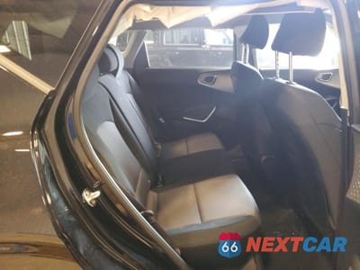 Zdjęcie 10 z 12 samochodu: 2025 KIA SOUL LX VIN:KNDJ23AU3S7968881 - miniatura