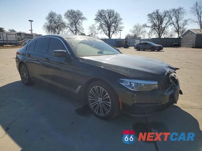 Czwarte zdjęcie samochodu z boku: 2019 BMW 530 I VIN:WBAJA5C52KBX87463 - miniatura