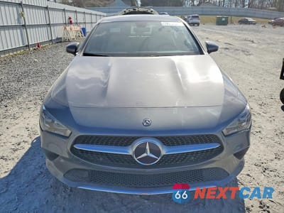 Piąte zdjęcie samochodu w środku: 2020 MERCEDES-BENZ CLA 250 VIN:W1K5J4GB4LN092793 - miniatura
