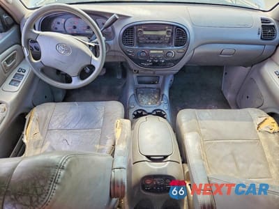 Zdjęcie 8 z 12 samochodu: 2004 TOYOTA SEQUOIA VIN:5TDZT34A04S232877 - miniatura