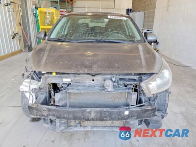 Piąte zdjęcie samochodu w środku: 2019 KIA RIO S VIN:3KPA24AB6KE211817 - miniatura