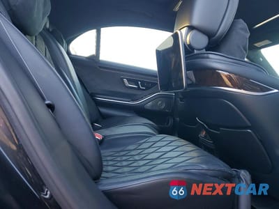 Zdjęcie 10 z 12 samochodu: 2021 MERCEDES-BENZ S 580 4MATIC VIN:W1K6G7GB0MA055625 - miniatura