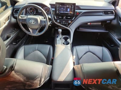 Zdjęcie 8 z 12 samochodu: 2021 TOYOTA CAMRY SE VIN:4T1G11AK6MU405792 - miniatura