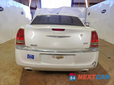 Zdjęcie 6 z 12 samochodu: 2012 CHRYSLER 300 LIMITED VIN:2C3CCACG5CH183046 - miniatura