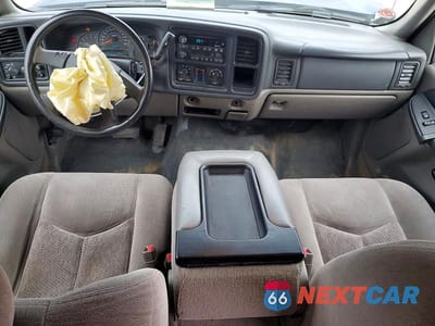 Zdjęcie 8 z 12 samochodu: 2003 CHEVROLET TAHOE C1500 VIN:1GNEC13V53R142331 - miniatura