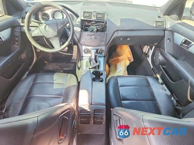 Zdjęcie 8 z 12 samochodu: 2008 MERCEDES-BENZ C 300 VIN:WDDGF54X88F064822 - miniatura