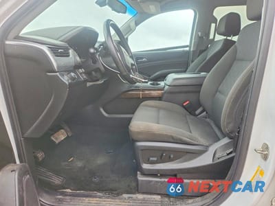 Zdjęcie 7 z 13 samochodu: 2019 CHEVROLET TAHOE C1500 LS VIN:1GNSCAKC1KR101972 - miniatura