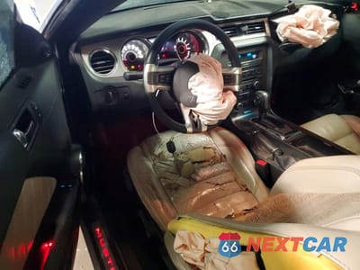 Zdjęcie 8 z 12 samochodu: 2013 FORD MUSTANG VIN:1ZVBP8AM9D5230078 - miniatura